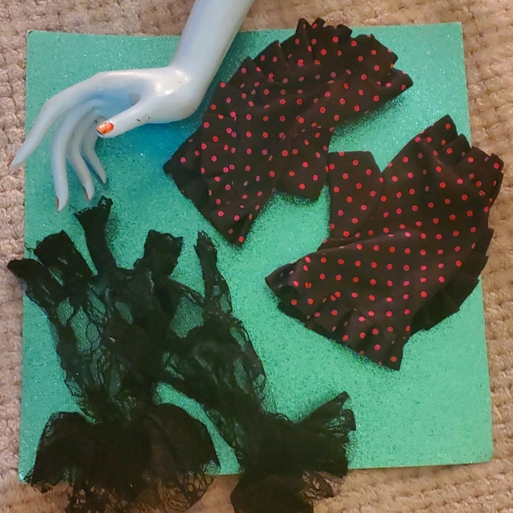 Vintage 80s gloves